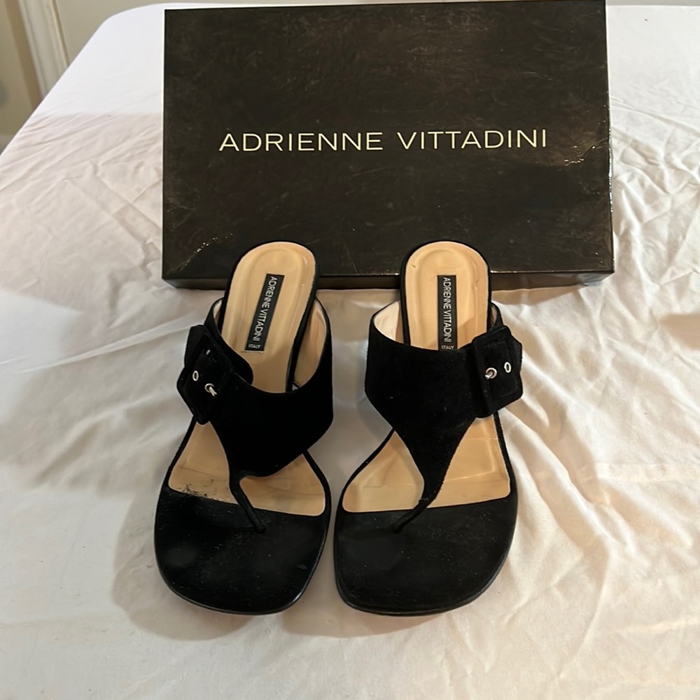 Adrienne Vittadini Black Y2K Heeled Black Sandal in Size 8 1/2
